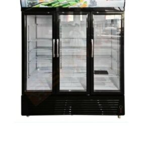 Tripple display chiller