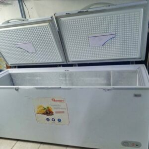 700litres chest freezer