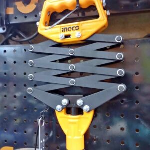 Rivet gun ingco