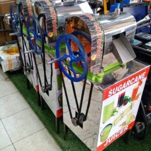 Sugarcane juicer