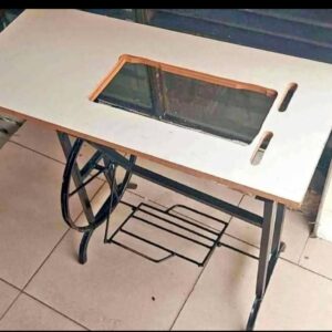 Local table sewing machine
